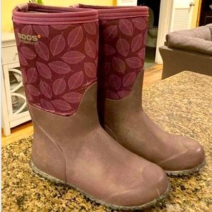 Kids BOGS Insulated Waterproof Boots Size 4